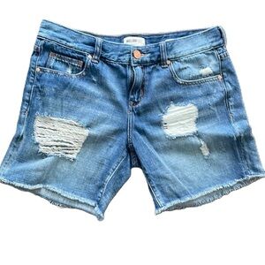 Sz28 William Rast Distressed Walking Shorts in a Medium Blue Wash GUC